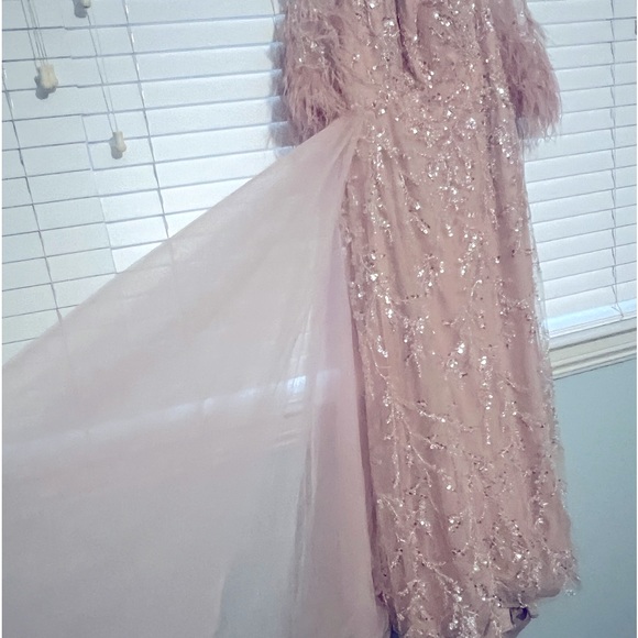 Couture dress. Stunning with tons of sequins and feathers. Worn once. - Picture 3 of 6
